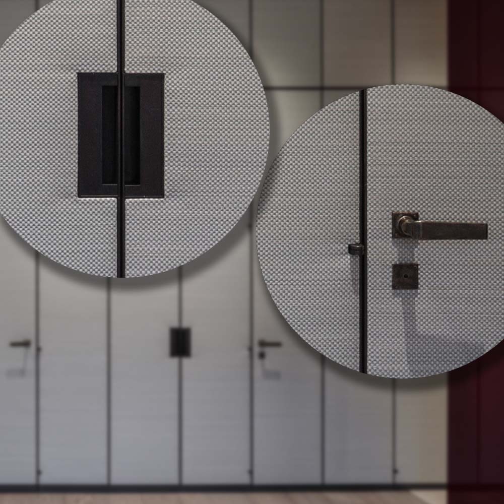 Square_Close-up_CLOAKROOM a